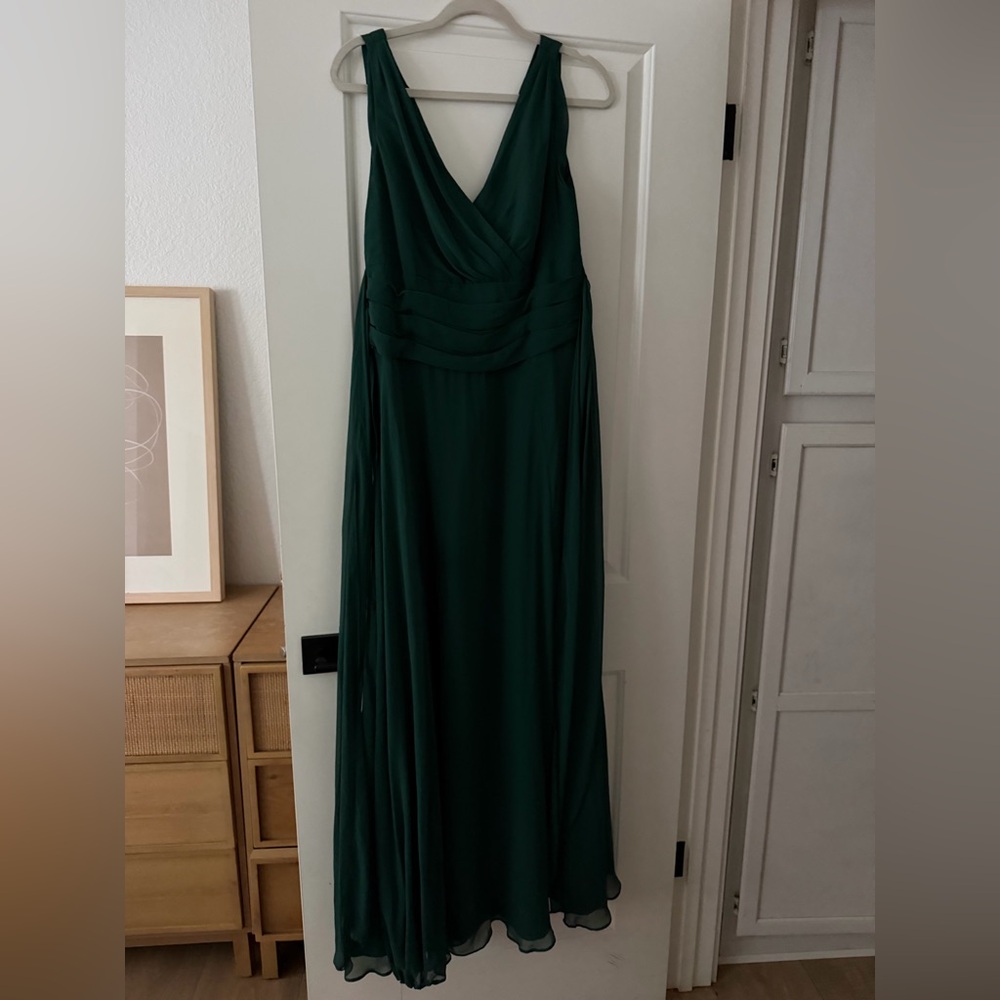 David's Bridal Juniper Dress